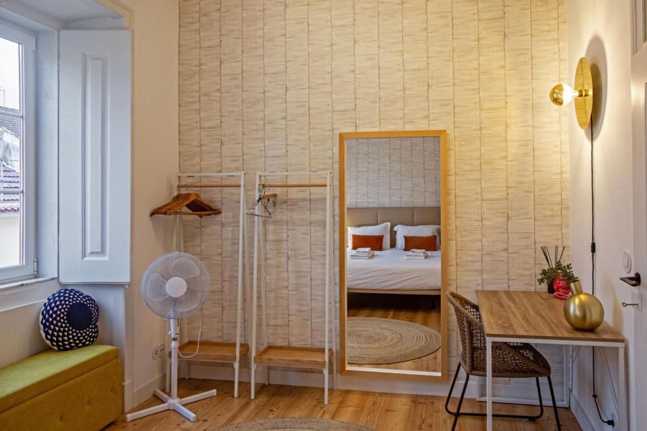 Colourful And Tasteful 2bedroom In Graca Apartment Lissabon
